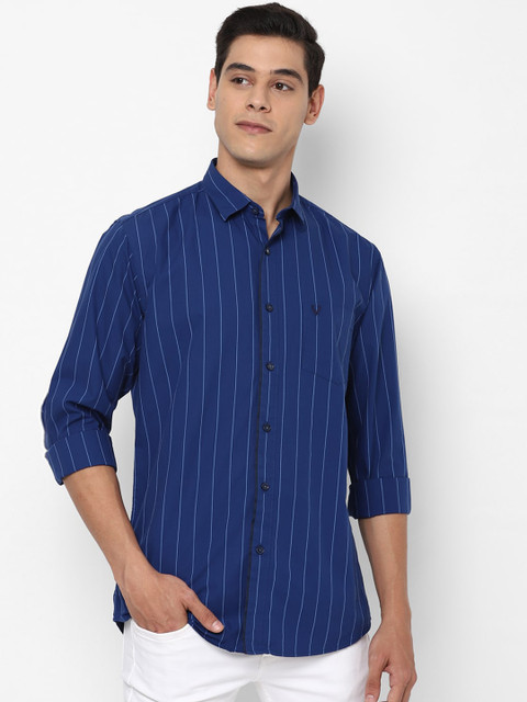 

Allen Solly Men Blue & Off-White Slim Fit Striped Casual Shirt