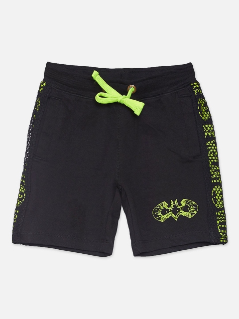 

Kids Ville Boys Black Superhero Printed Batman Regular Shorts