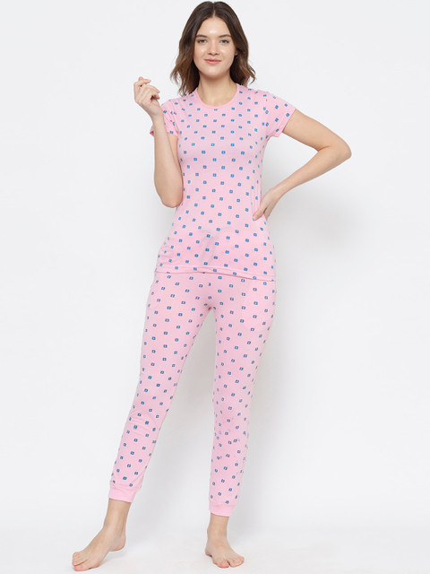 

VIMAL JONNEY Women Pink & Blue Printed Night suit