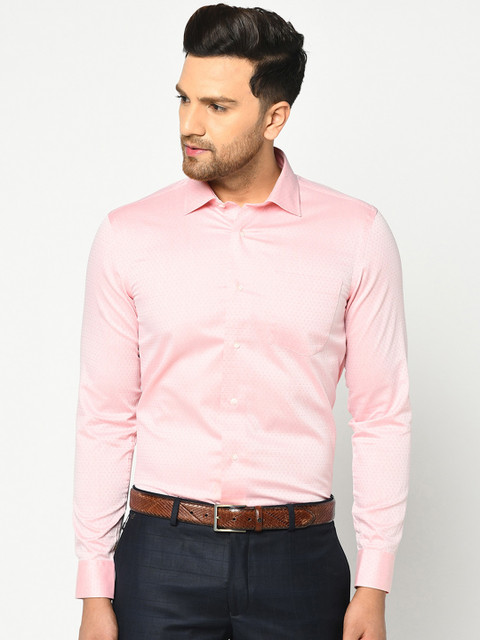 

Blackberrys Men Peach-Coloured Slim Fit Checked Formal Shirt