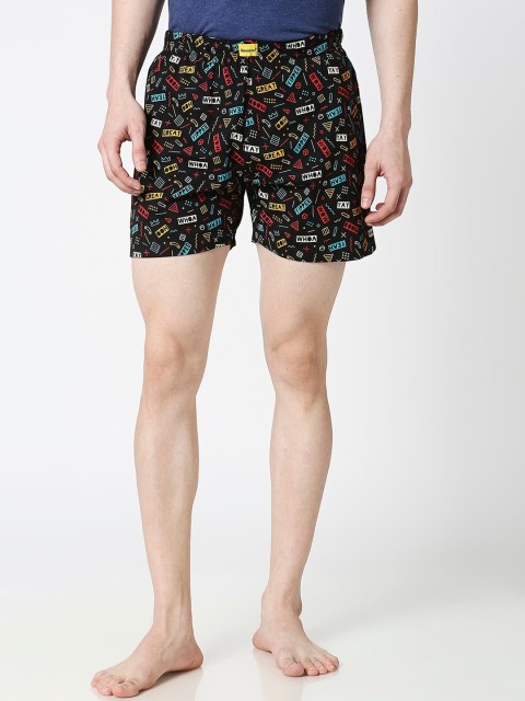 

Bewakoof Men Black & Red Cotton Printed Boxers 303981
