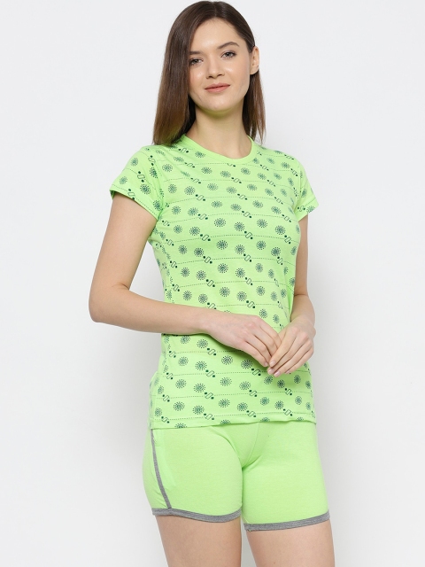 

VIMAL JONNEY Women Green & Teal Blue Printed Night suit