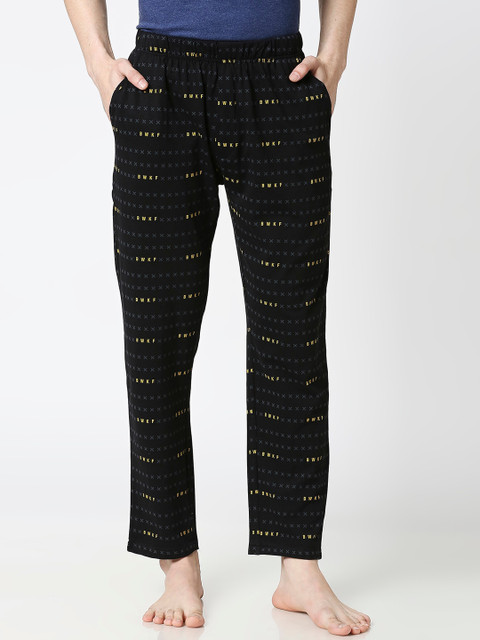 

Bewakoof Men Black Printed Lounge Pants