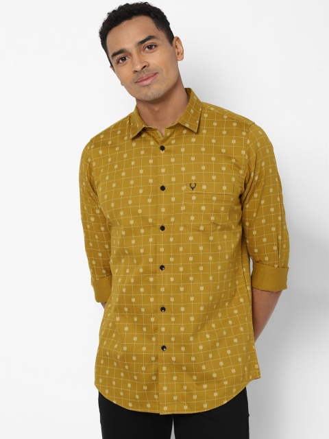 

Allen Solly Men Yellow Slim Fit Printed Cotton Casual Shirt