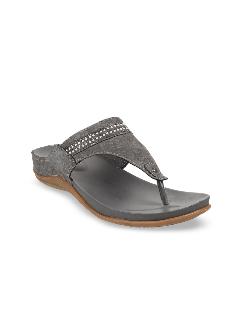 

Metro Women Grey Printed Sandals