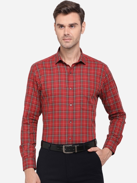 

Greenfibre Men Red Slim Fit Checked Cotton Casual Shirt
