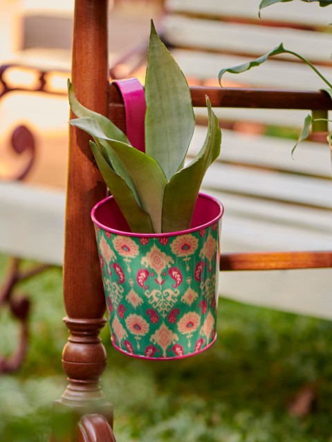 

Chumbak Sea-Green & Pink Sanganer Ikkat Medium Hanging Planter