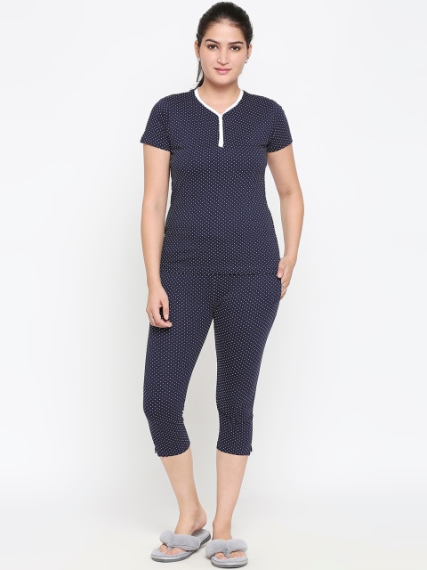 

XIN Women Navy Blue & White Printed T-Shirt and Capri Set