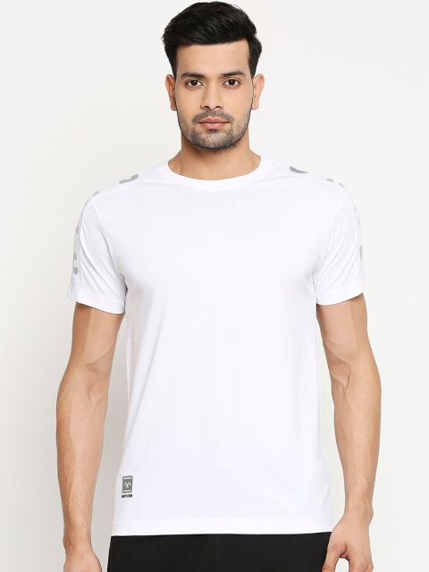 

Mufti Men White Solid Cotton Round Neck Pure Cotton T-shirt
