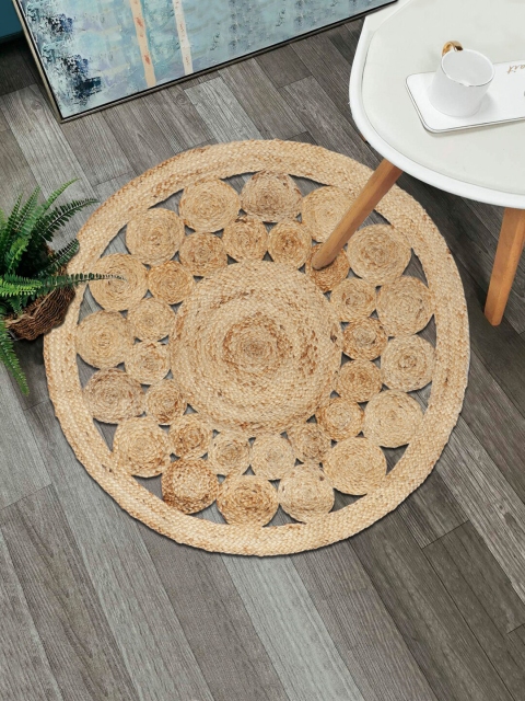 

HomeStorie Beige Woven Design Bohemian Natural Handcrafted Round Floor Carpet