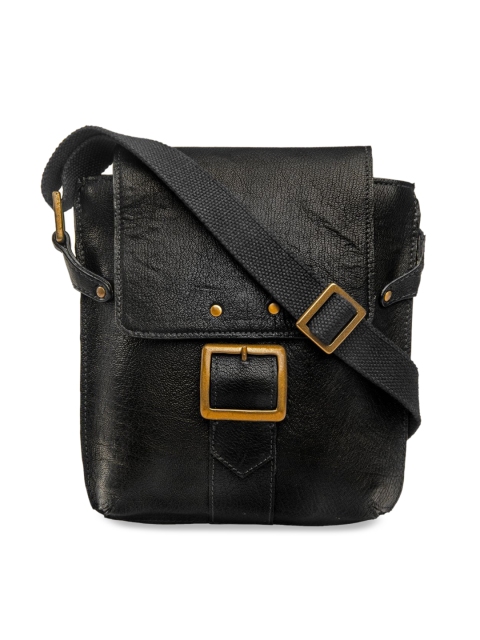 

Hidesign Men Black Solid Leather Messenger Bag
