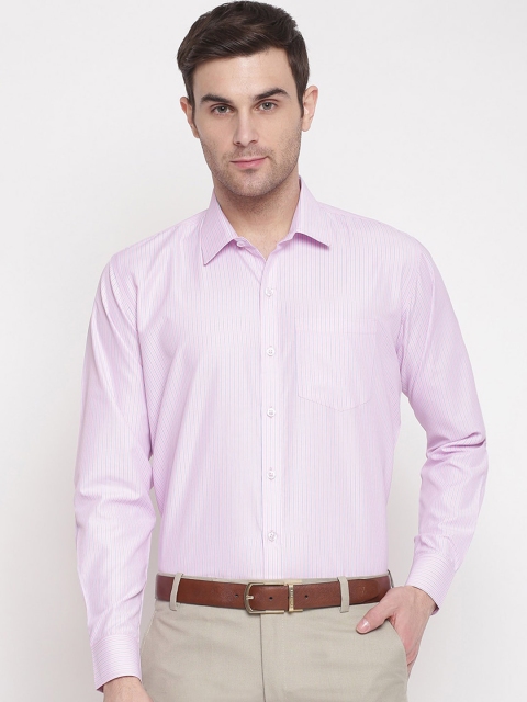 

GHPC Men Pink Regular Fit Striped Casual Shirt