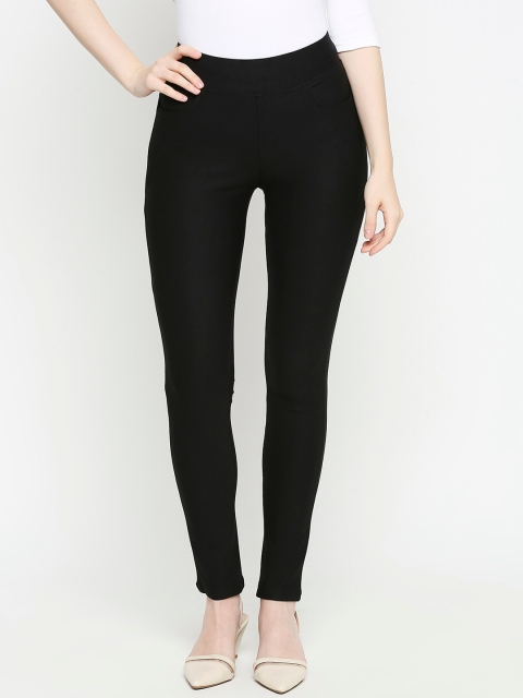 

fungus Women Black Solid Slim Fit Treggings