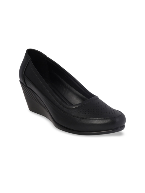 

pelle albero Women Black Solid Pumps