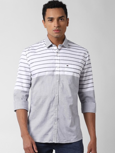 

Peter England Casuals Men Grey Slim Fit Striped Casual Shirt