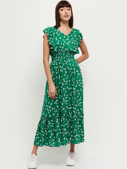 

max Women Green & Off-White Floral Printed Fit and Flare Dress