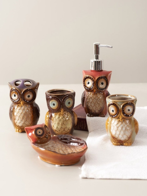 

THEDECORKART Beige & Brown Nightflyer Owl Bathroom Accessories