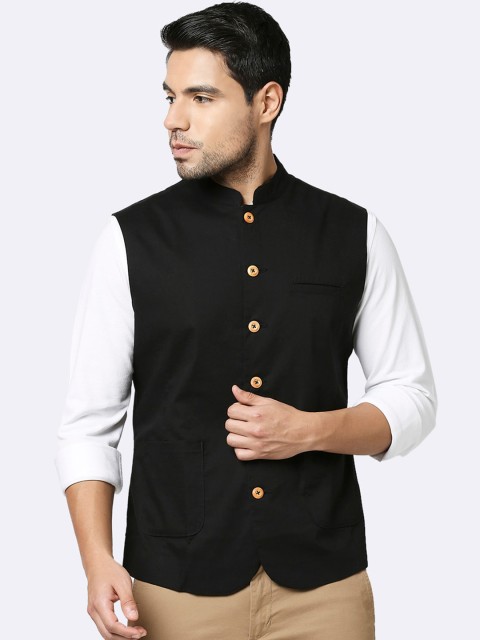 

Bewakoof Men Black Solid Pure Cotton Woven Nehru Jacket