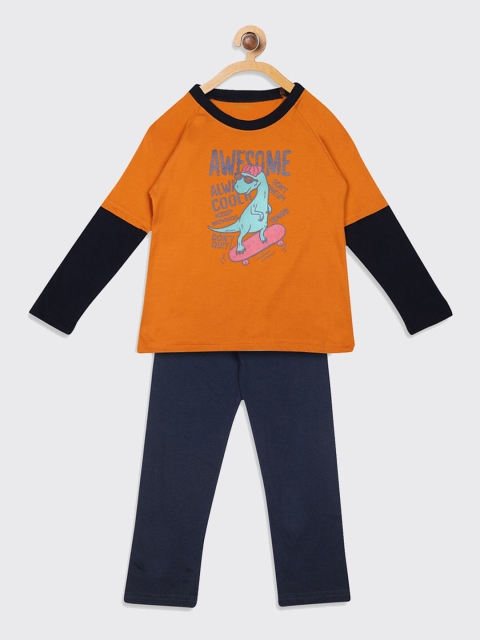 

Kanvin Boys Orange & Navy Blue Printed T-shirt with Shorts