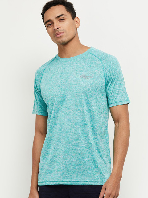 

max Men Green Solid Round Neck T-shirt