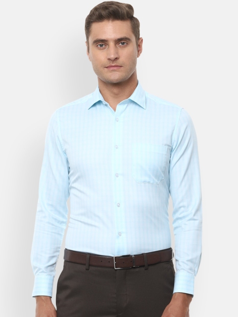 

Louis Philippe Men Blue Regular Fit Checked Casual Shirt