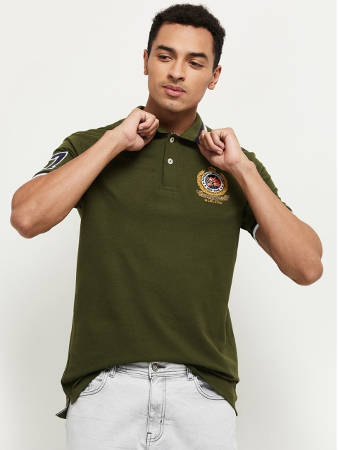 

max Men Green Solid Polo Collar T-shirt