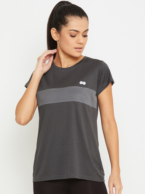 

Clovia Women Grey Colourblocked Round Neck T-shirt