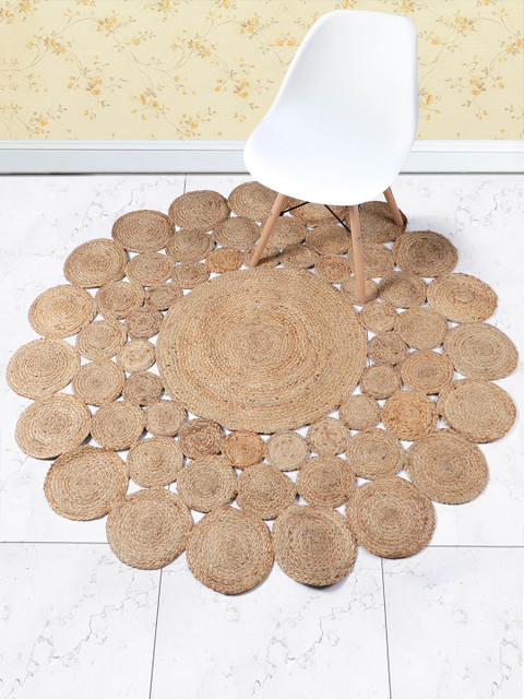 

HomeStorie Beige Natural Jute Sustainable Round Floor Carpet