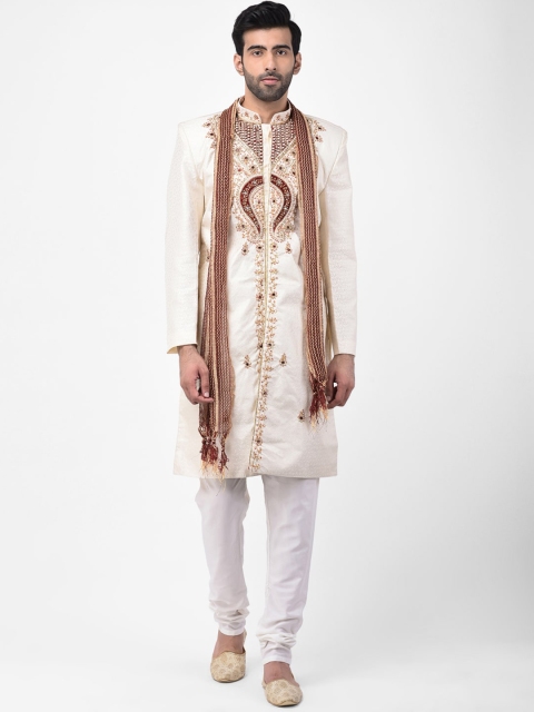 

SG LEMAN Men Gold-Toned Embellished Raw Silk Sherwani Set with Dupatta
