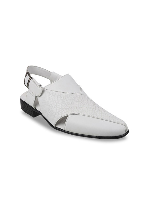 

Mochi Men White Shoe-Style Sandals