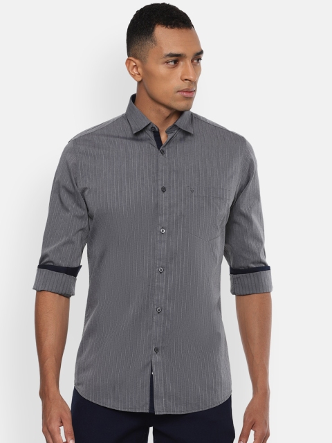 

Van Heusen Sport Men Grey Pure Cotton Slim Fit Striped Casual Shirt