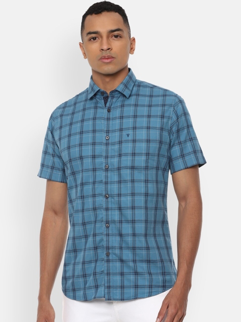 

Van Heusen Sport Men Blue Pure Cotton Slim Fit Checked Casual Shirt