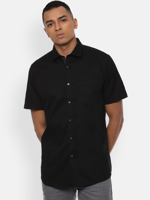 

Van Heusen Sport Men Black Pure Cotton Slim Fit Solid Casual Shirt