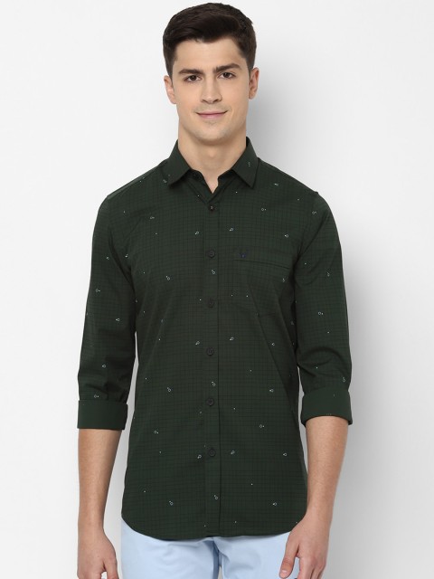 

Allen Solly Men Green Slim Fit Printed Casual Shirt