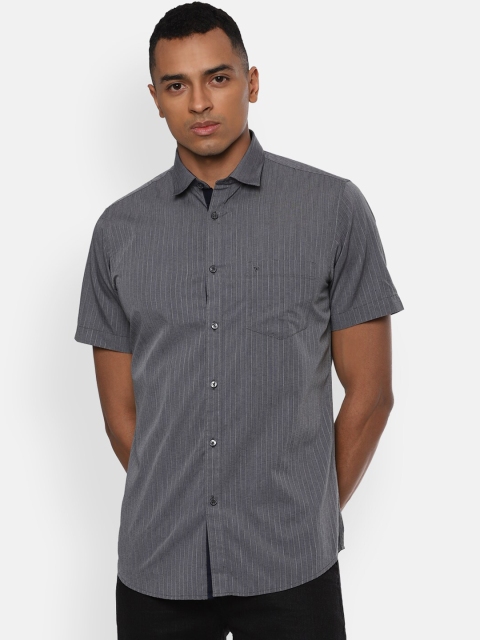 

Van Heusen Sport Men Grey Pure Cotton Slim Fit Striped Casual Shirt