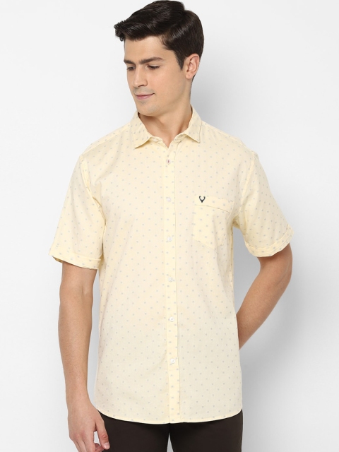 

Allen Solly Men Yellow Slim Fit Printed Casual Cotton Shirt