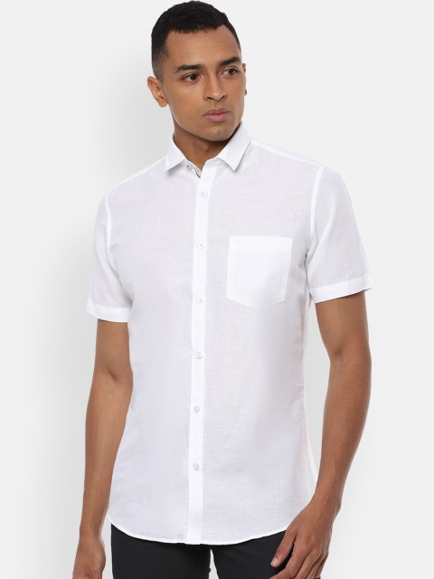 

Van Heusen Sport Men White Slim Fit Solid Casual Shirt