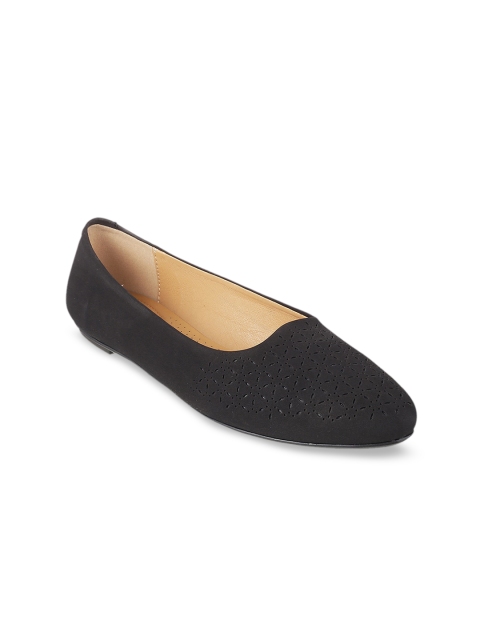 

Mochi Women Black Solid Ballerinas