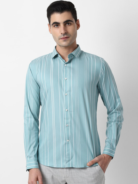 

Louis Philippe Sport Men Blue Slim Fit Striped Casual Shirt