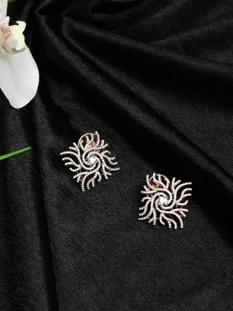 

Priyaasi Rose Gold Contemporary Studs