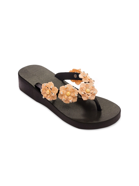 

TRENDS & TRADES Women Beige Embellished Sandals