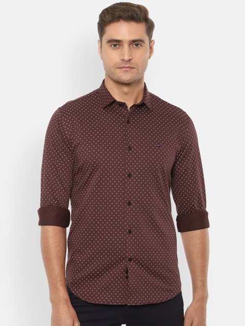 

Louis Philippe Sport Men Maroon Slim Fit Printed Pure Cotton Casual Shirt