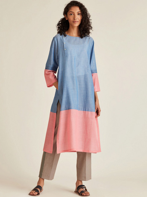 

Ancestry Women Blue & Pink Colourblocked Kurta