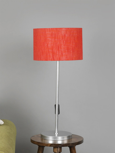 

SANDED EDGE Silver-Toned & Red Solid Contemporary Table Lamp with Shade