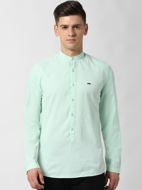 

Peter England Casuals Men Green Slim Fit Solid Pure Cotton Casual Shirt