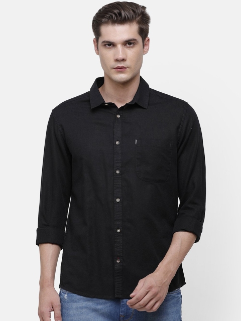 

Voi Jeans Men Black Slim Fit Solid Casual Shirt