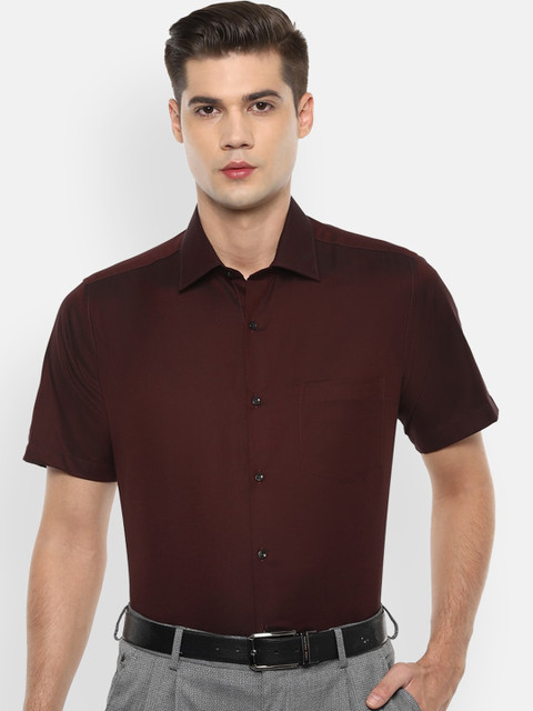 

Van Heusen Men Burgundy Regular Fit Self Design Formal Shirt