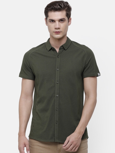 

Voi Jeans Men Olive Green Slim Fit Solid Casual Shirt