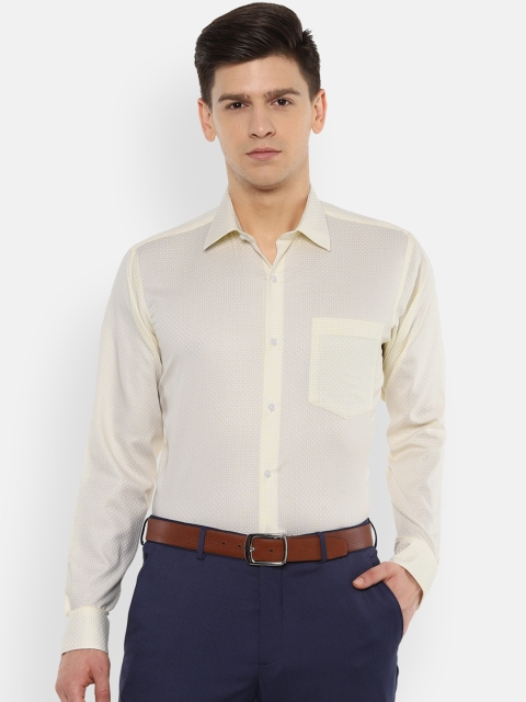 

Van Heusen Men Yellow Regular Fit Checked Casual Cotton Shirt