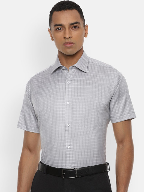 

Van Heusen Men Grey Regular Fit Checked Formal Shirt